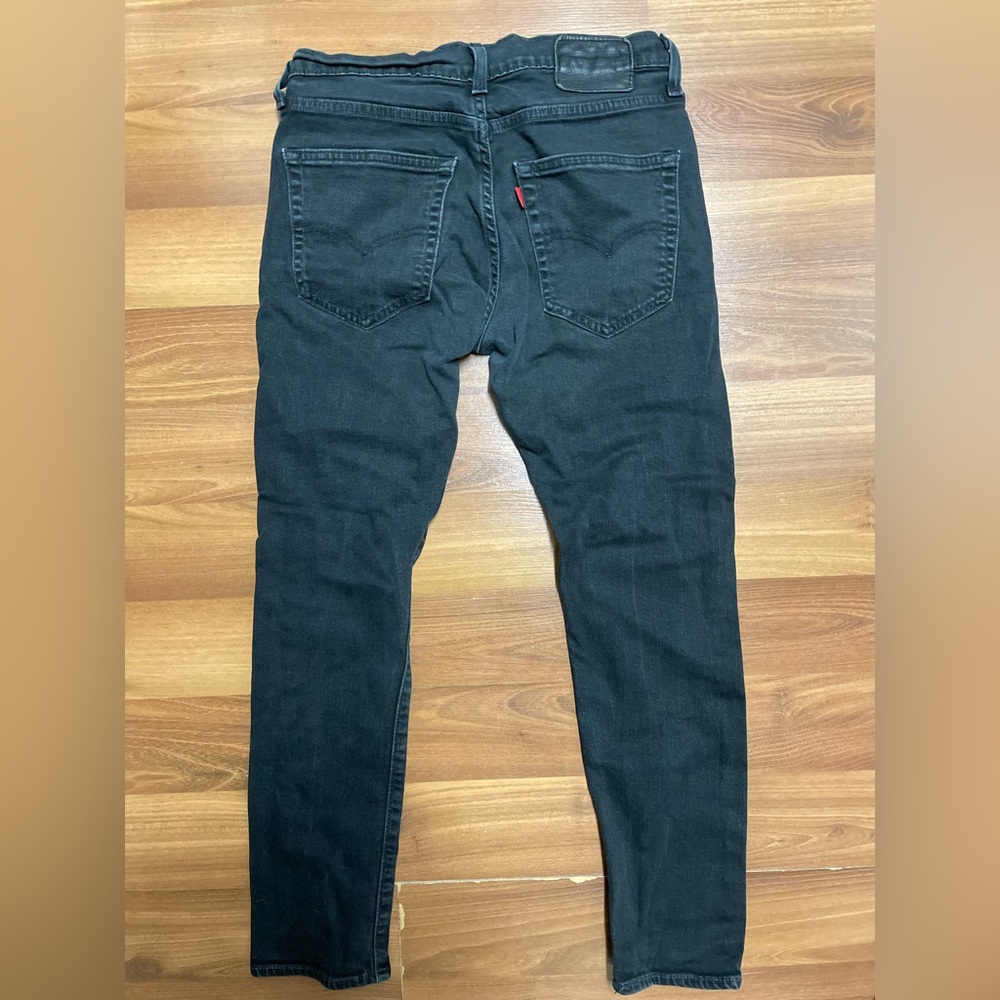 Levi’s 512 jeans black fit more like a 29 such nice jeans